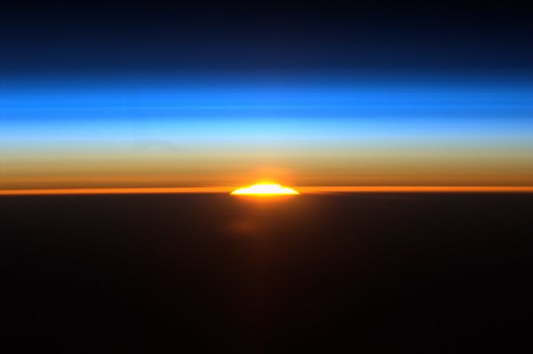 Alba vista dallo spazio, National Geographic